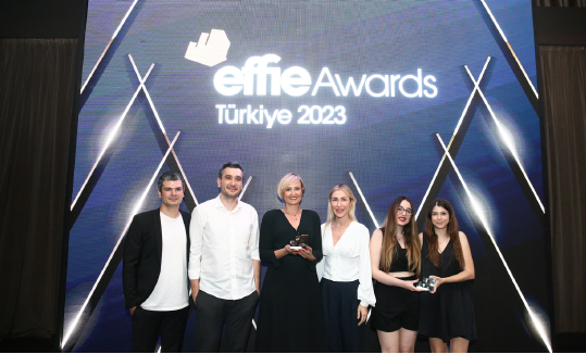 Yıldız Entegre, orman ürünleri ve yapı sektöründe bir ilke imza attı: VarioDor kampanyasıyla Gümüş Effie'ye layık görüldü