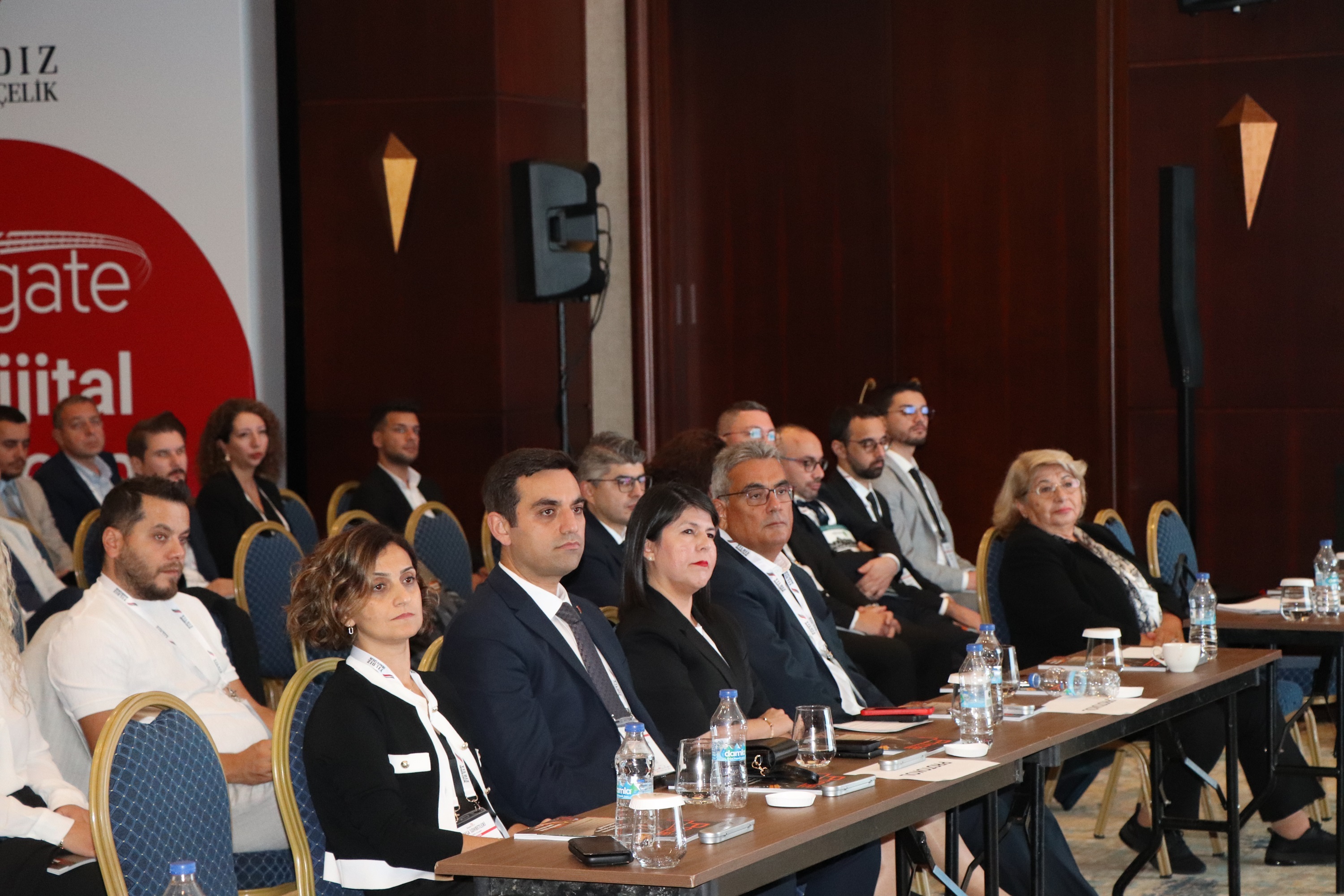 Yıldız Demir Çelik, SteelOrbis Piyasa Sohbetleri etkinliğinde Stargate’in yeni yüzünü tanıttı